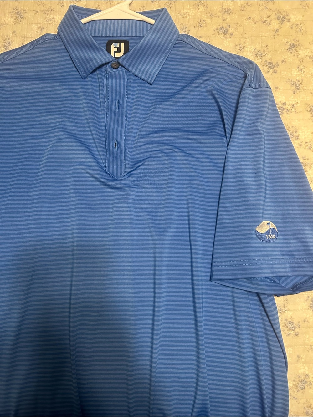 Brunswick Country Club FootJoy Blue Striped Men's Golf Polo